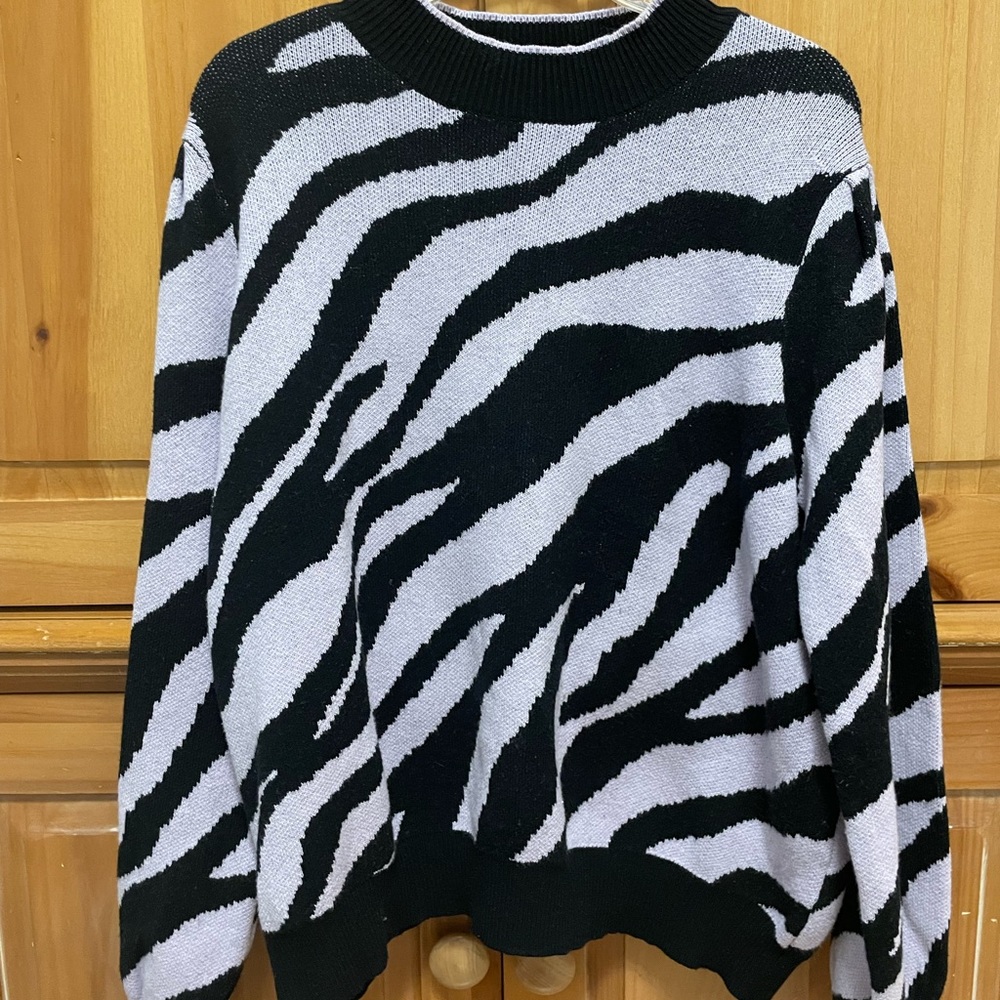 Who What Wear Purple Zebra striped sweater